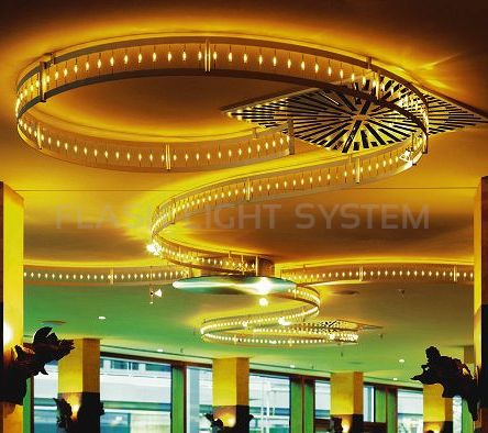 Plafon / lampa sufitowa: System Flight
